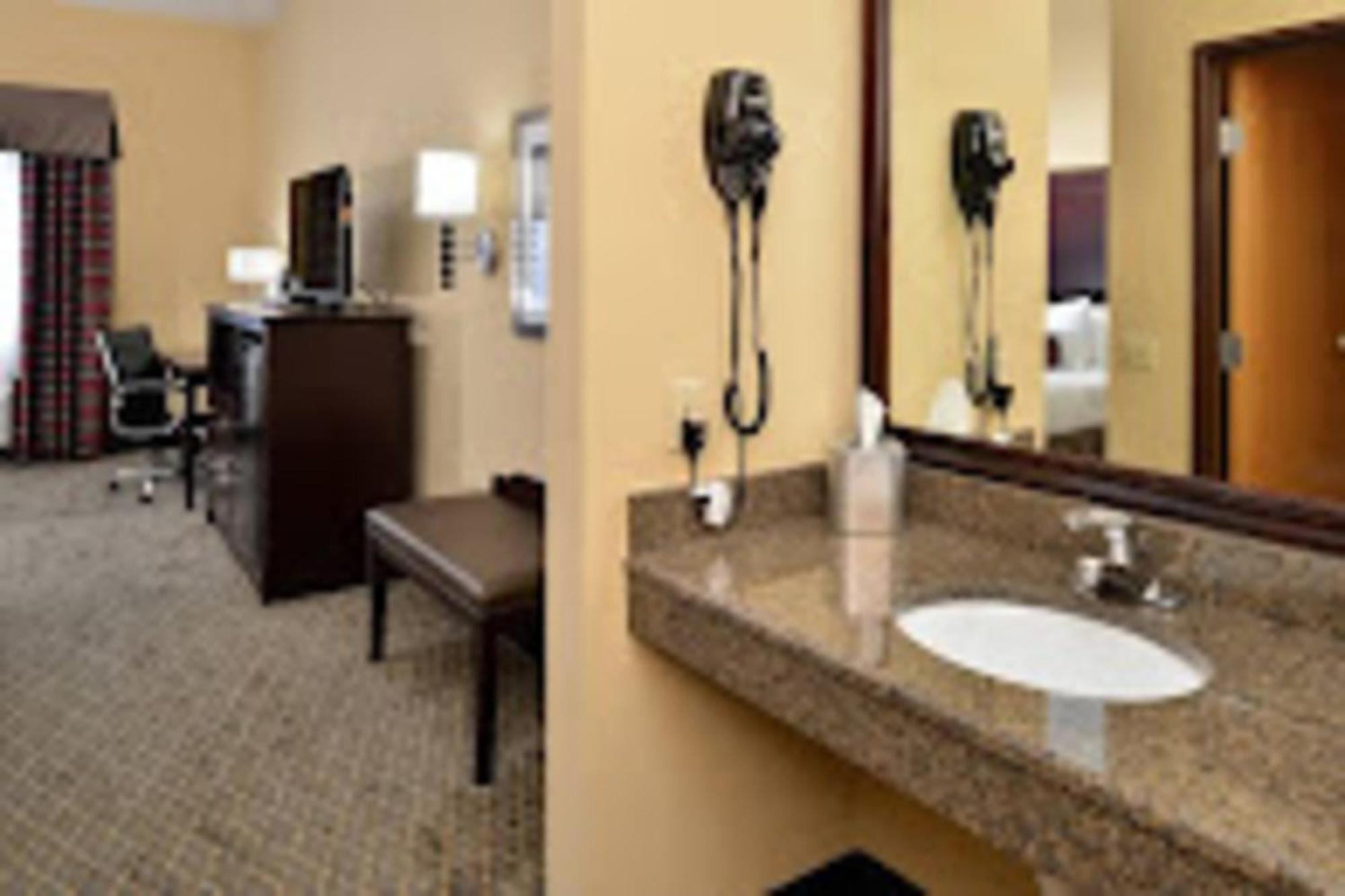 Baymont By Wyndham Ardmore I-35 ภายนอก รูปภาพ